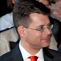 Stephan  Witetschek