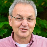 Klaus  Schwarzer