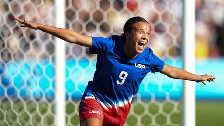 Mallory Swanson leads USWNT to first Olympic gold medal in 12 years with win over Brazil