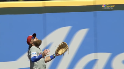 Phillies outfielder Brandon Marsh makes catch while blinded by the sun