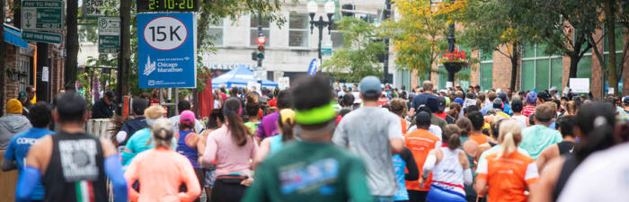 Participants on Broadway during the 2023 Bank of America Chicago Marathon