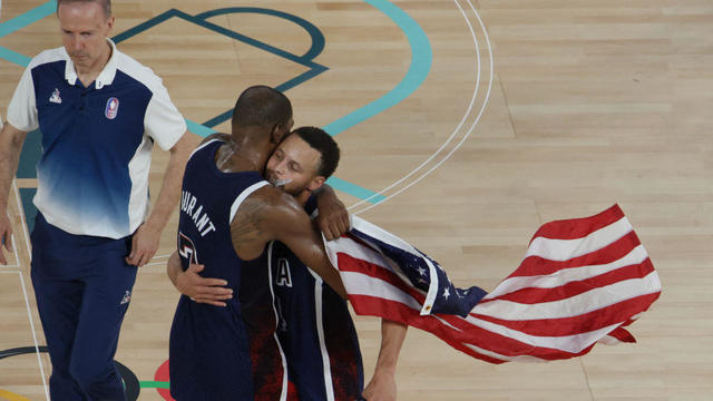 BASKETBALL-OLY-PARIS-2024-FRA-USA 