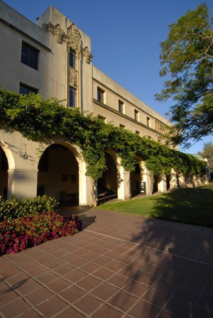 north mudd building caltech campus