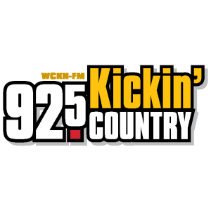 92.5 Kickin’ Country-logo