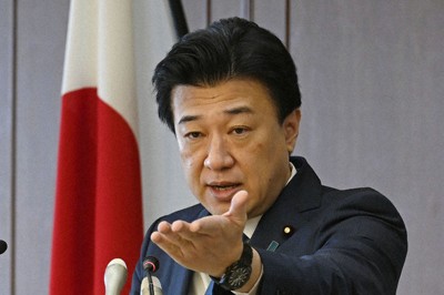 記者会見する木原稔防衛相＝防衛省で24日午前