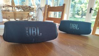 JBL Charge 5 JBL Charge 5 Wi-Fi