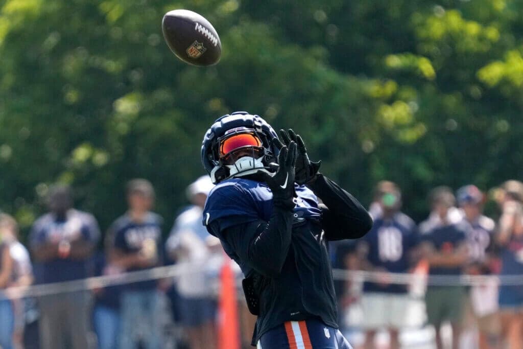 Bears running back D'Andre Swift shows impact as a pass catcher in camp