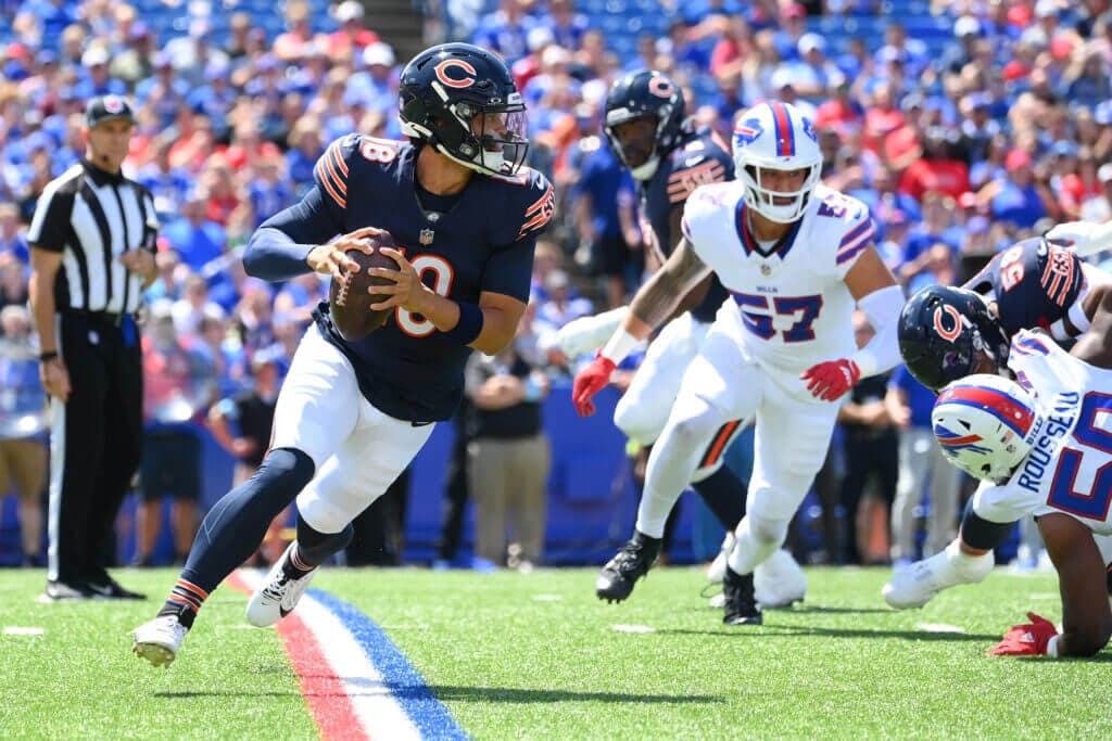 Bears' Caleb Williams shows playmaking skill, poise on third down in debut