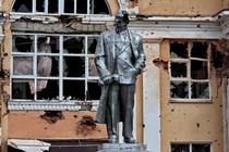 A damaged statue of Vladimir Lenin in the Ukrainian-controlled town of Sudzha, in Russia's Kursk province