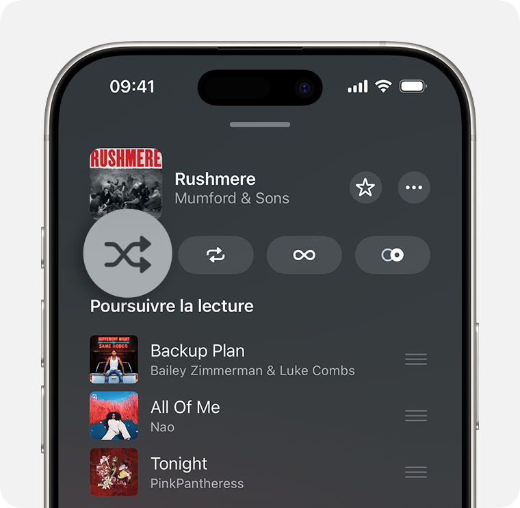 iPhone affichant le lecteur étendu et la file d’attente de l’app Musique. Le bouton Aléatoire est activé et mis en évidence.