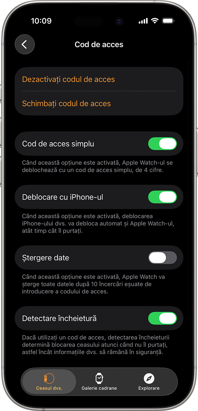 Un iPhone pe care sunt afișate configurările disponibile pentru Cod de acces în aplicația Apple Watch.
