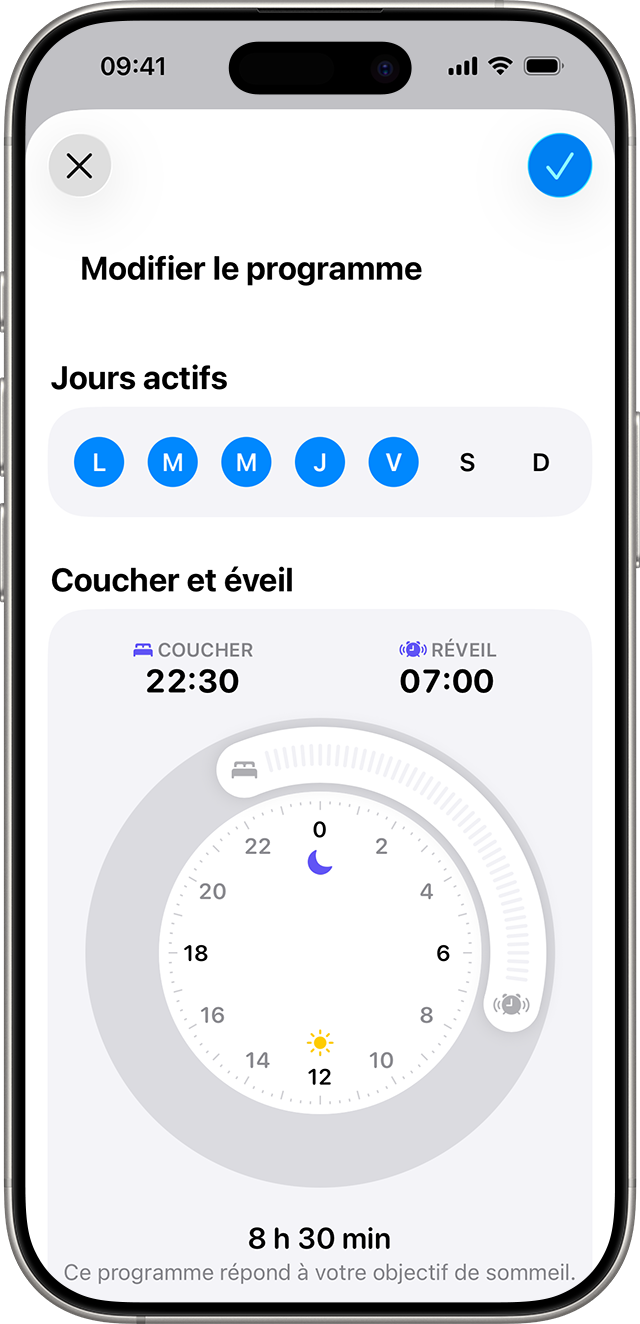 Un iPhone qui affiche l’écran Ajouter un programme avec un programme de sommeil défini de 22 h 30 à 7 h du lundi au vendredi.
