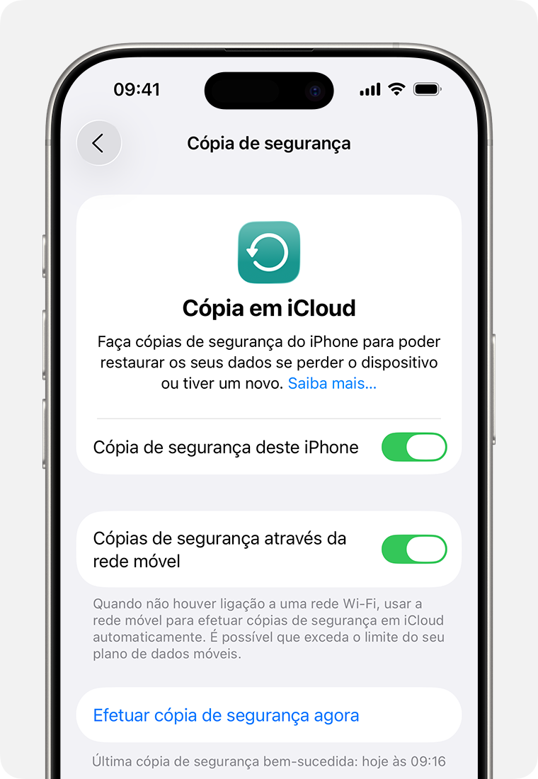 O ecrã de um iPhone a mostrar a opção "Efetuar cópia de segurança agora".