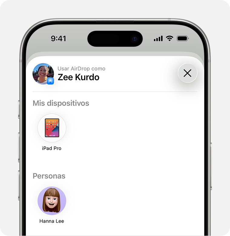 Pantalla de iPhone en la que se muestran los dispositivos cercanos que pueden recibir contenido a través de AirDrop, agrupados por Mis dispositivos y Personas.