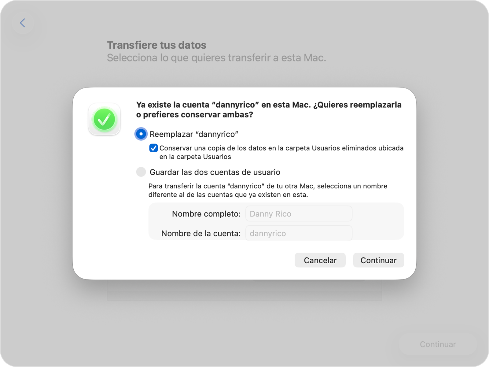 Asistente de Migración en el que se muestran las opciones de reemplazar o conservar para una cuenta existente.
