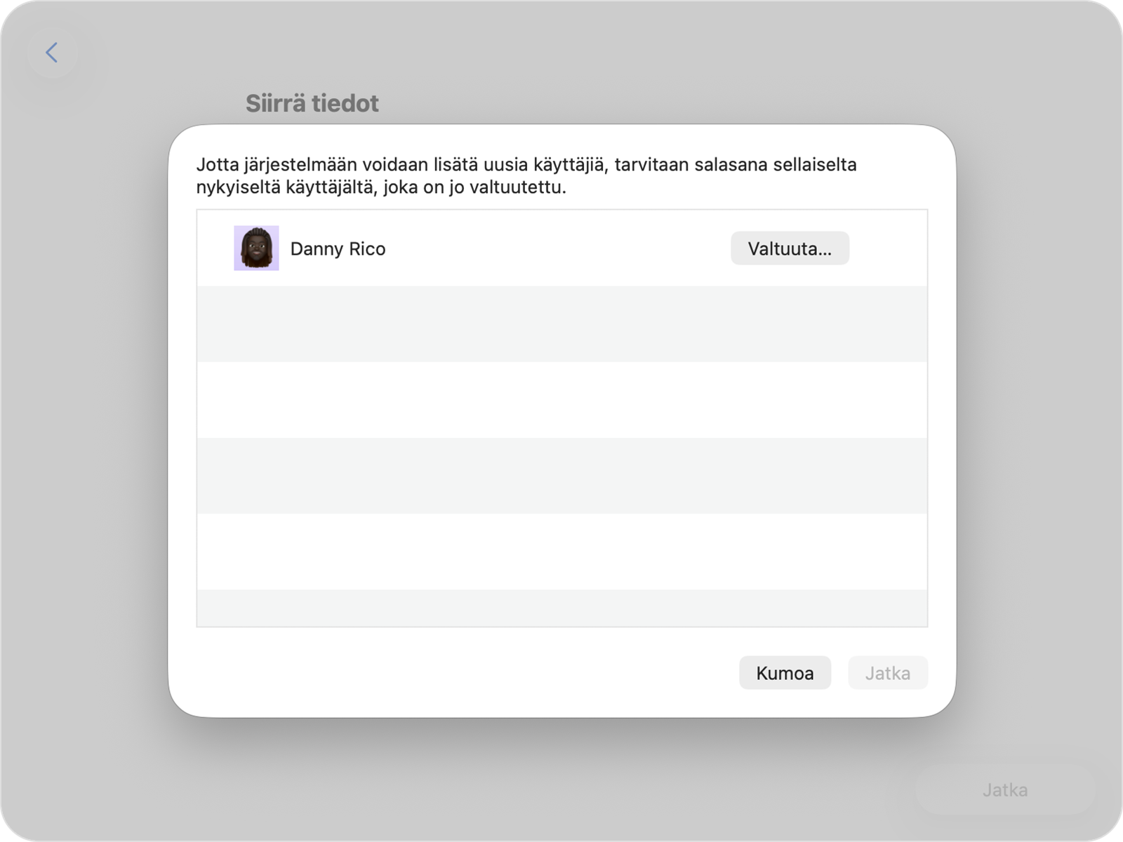 Siirtymisapuri pyytää olemassa olevan tilin salasanaa siirron valtuuttamista varten.