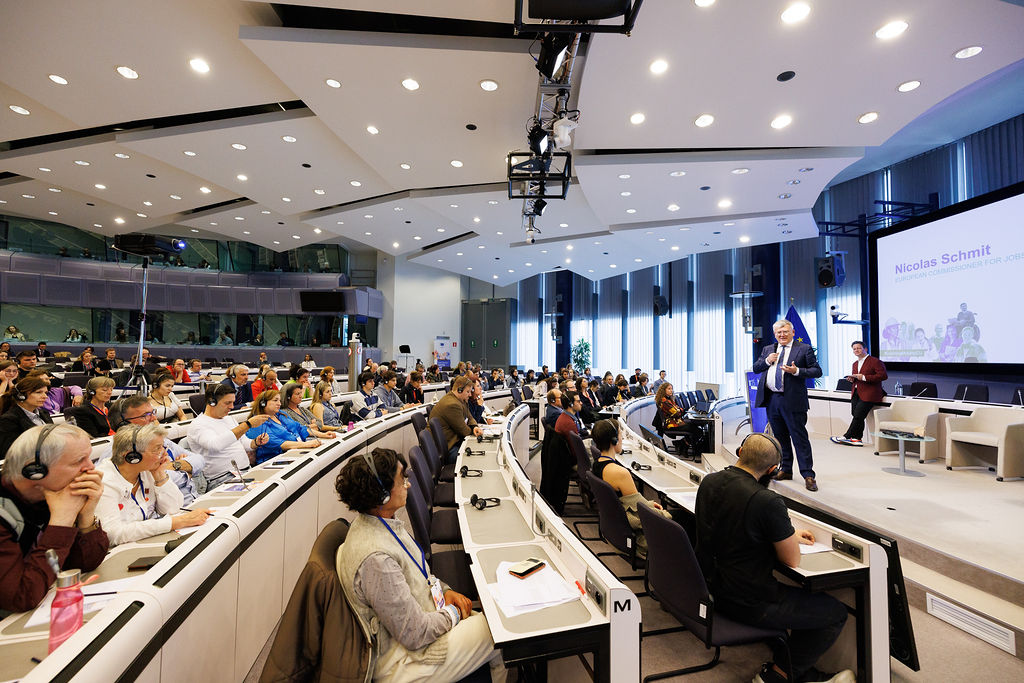 Learning mobility: audience talking