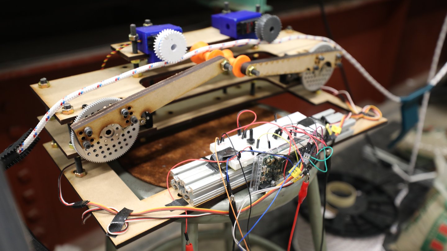 LATTICE shuttle bot prototype