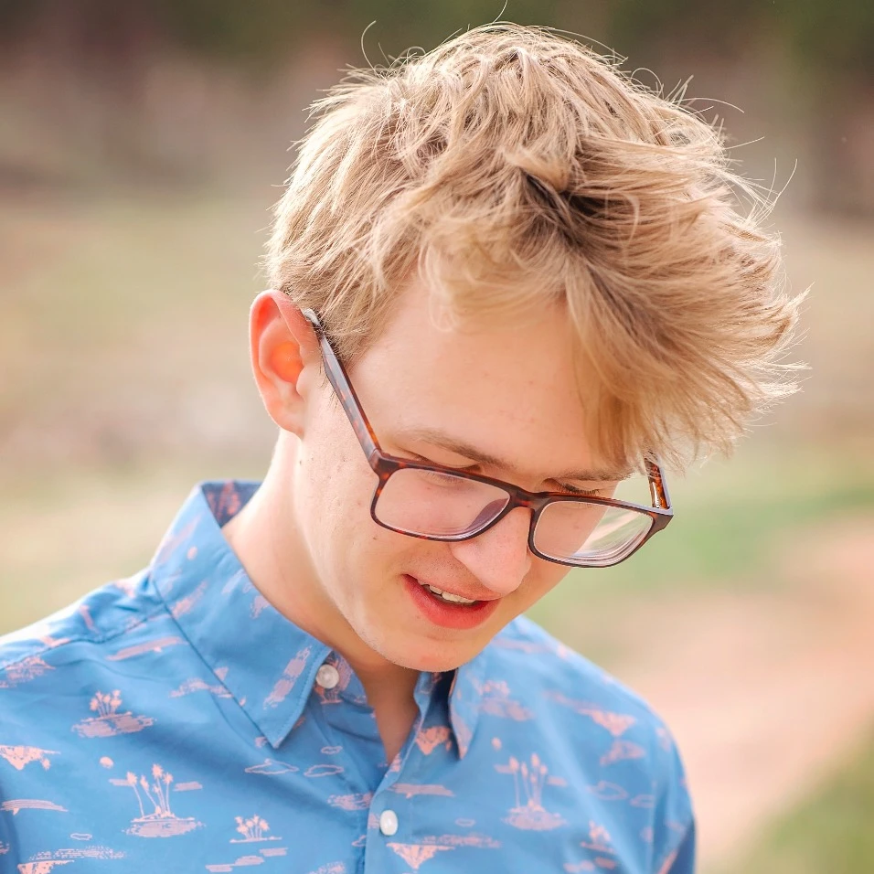 Headshot of Elijah Potter