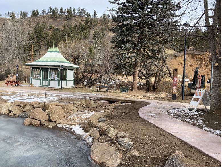 Green Mountain Falls Pathway Image