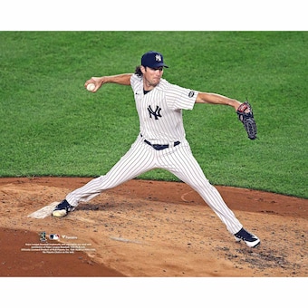 Unsigned New York Yankees Gerrit Cole Fanatics Authentic Pitching Photograph