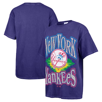 Women's New York Yankees '47 Navy Flashing Lights Boyfriend T-Shirt