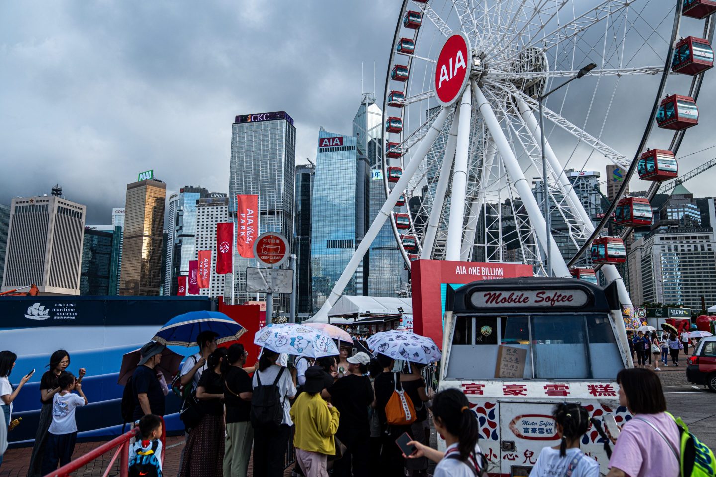 China’s sluggish job market pushes tech and finance workers to move to Hong Kong to sell insurance