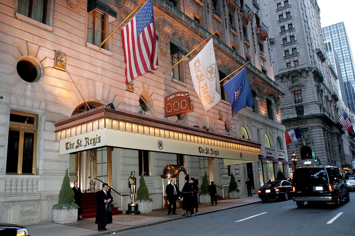 Exterior of the St. Regis is seen prior to the start of the Academy of Motion Picture Arts & Sciences New York Oscar Night Celebration at The St. Regis Hotel March 5, 2006 in New York City.