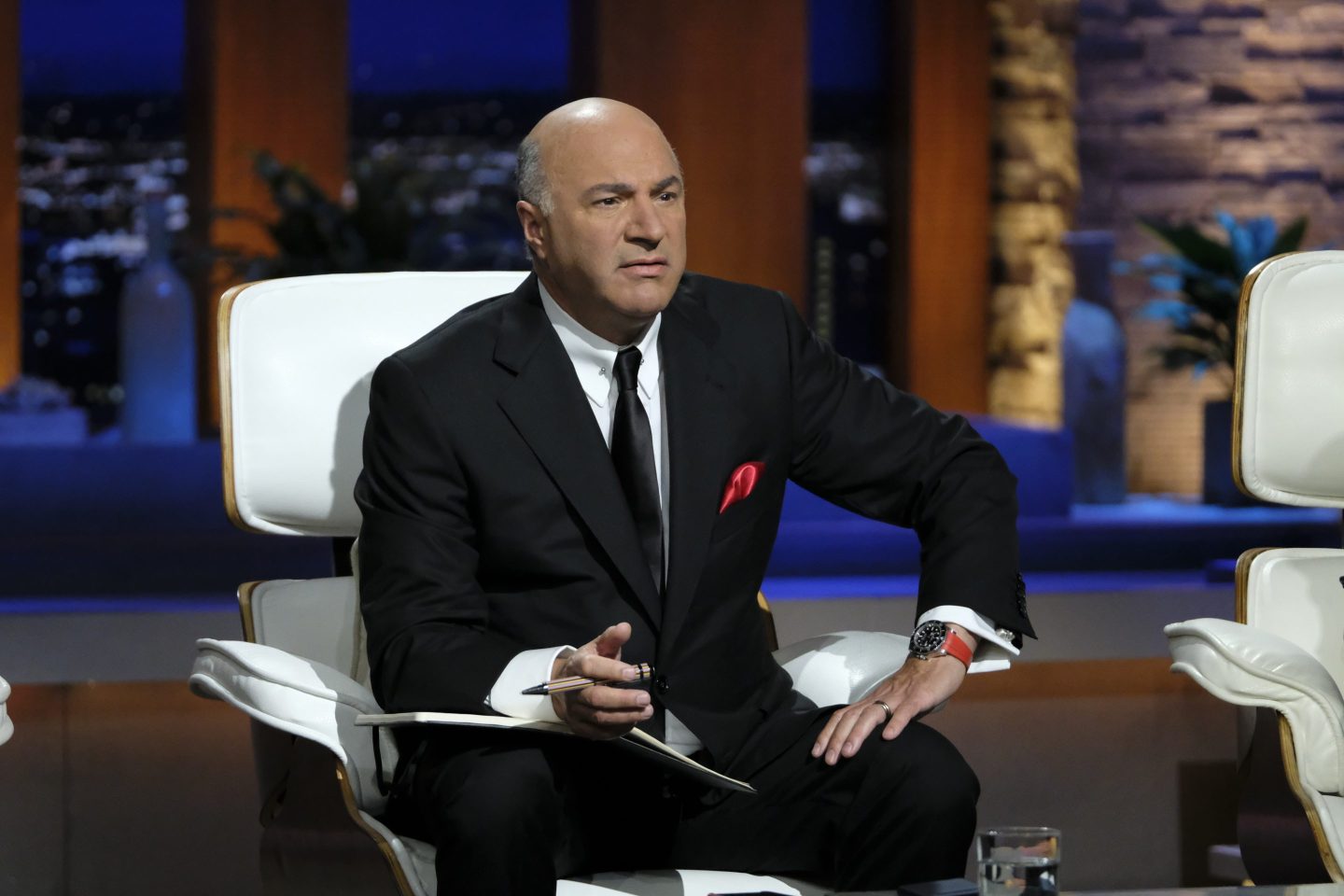 Kevin O’ Leary gives money to family–but there’s a catch