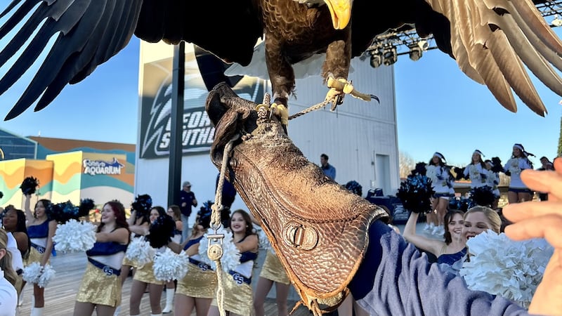 Georgia Southern ready for Myrtle Beach Bowl, fans celebrate with pep rally