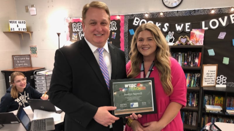 Mike Cihla and Jordyn Sapwell, this week's WTOC Top Teacher.