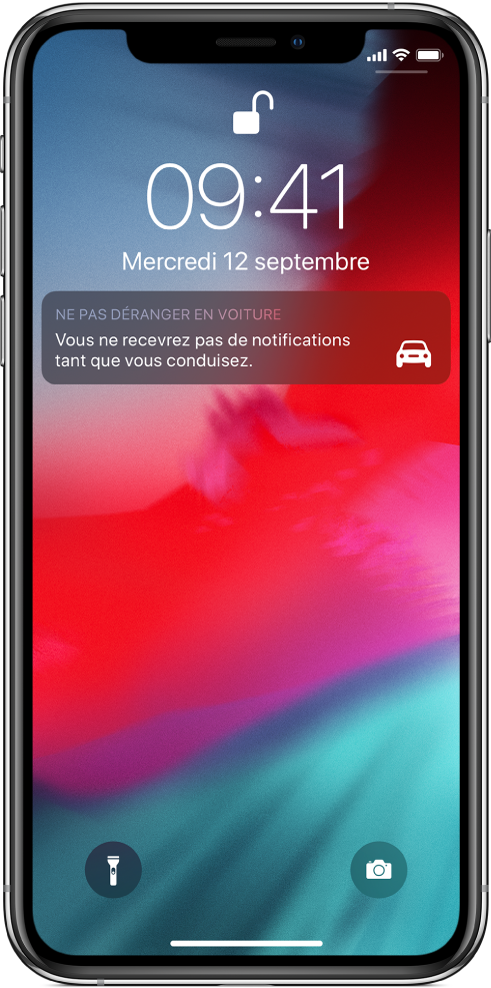 La notification « Ne pas déranger en voiture » sur l’écran verrouillé.