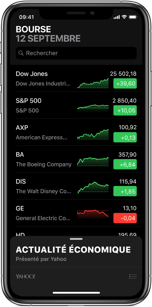 Une liste de suivi présentant plusieurs actions. Pour chaque action figurant dans cette liste apparaissent, de gauche à droite, le symbole et le nom de l’action, un graphique de performances, le cours de l’action et l’évolution de celui-ci. En haut de l’écran, au-dessus de la liste de suivi, se trouve le champ de recherche. Sous la liste de suivi se trouve l’intitulé Actualité économique ; balayez vers le haut sur ce dernier pour afficher les articles.