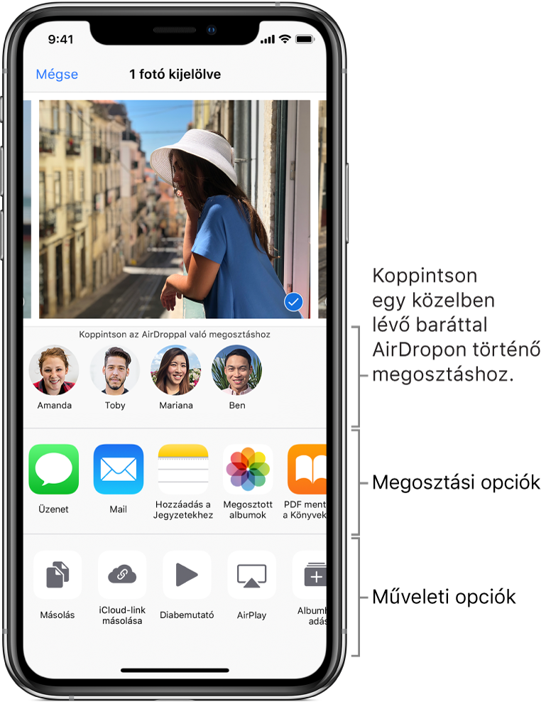 Az AirDrop megosztási képernyő. A képernyő tetején fotók láthatók, amelyeket kijelölhet és megoszthat másokkal. Alattuk azok a személyek jelennek meg, akikkel megoszthatja őket az AirDropon keresztül. A következő sorban megosztási lehetőségek láthatók, többek között az Üzenetek, a Mail és a Megosztott albumok. Az alsó sorban egyéb műveletek találhatók, köztük a Másolás, a Diabemutató és az AirPlay.