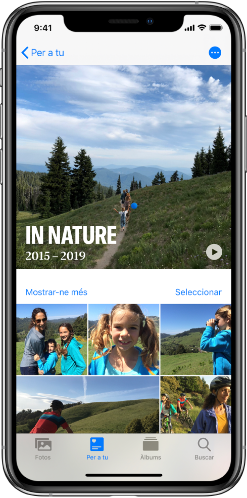 Una pantalla de records amb un vídeo a la part superior. Sota el vídeo hi ha una col·lecció de fotos.