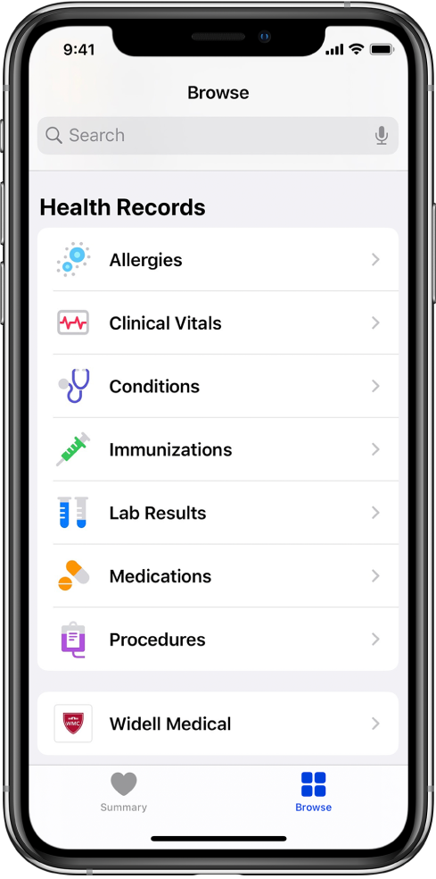Lietotnes Health ekrāns Health Records. Ekrānā ir uzskaitītas kategorijas, tostarp Allergies, Clinical Vitals un Conditions. Zem kategoriju saraksta ir poga Widell Medical. Ekrāna apakšdaļā ir atlasīta poga Browse.