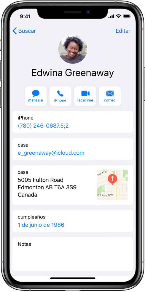 Número de teléfono con una coma, que indica una pausa de dos segundos entre los dígitos, y un punto y coma, que indica que debe dejarse de marcar hasta que se vuelva a pulsar Marcar.