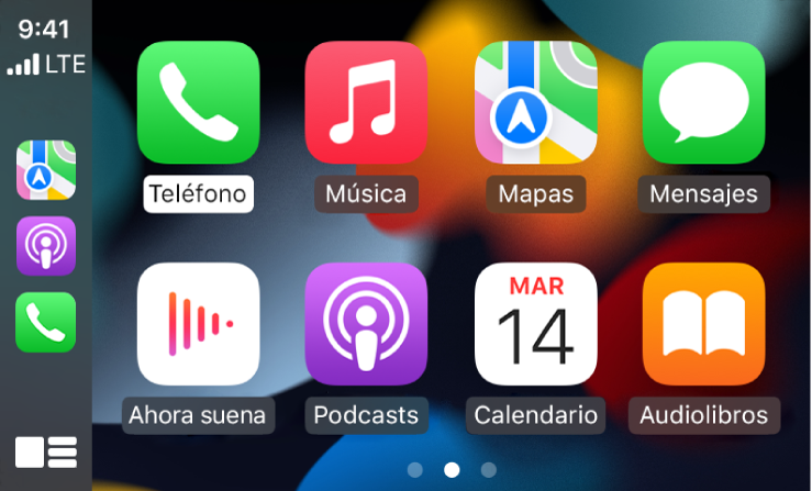 Pantalla de inicio de CarPlay mostrando Teléfono, Música, Mapas, Mensajes, Ahora Suena, Podcasts, Audiolibros y Calendario.