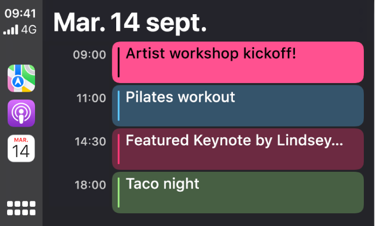 Un écran de calendrier dans CarPlay montrant 4 évènements pour le mardi 15 septembre.