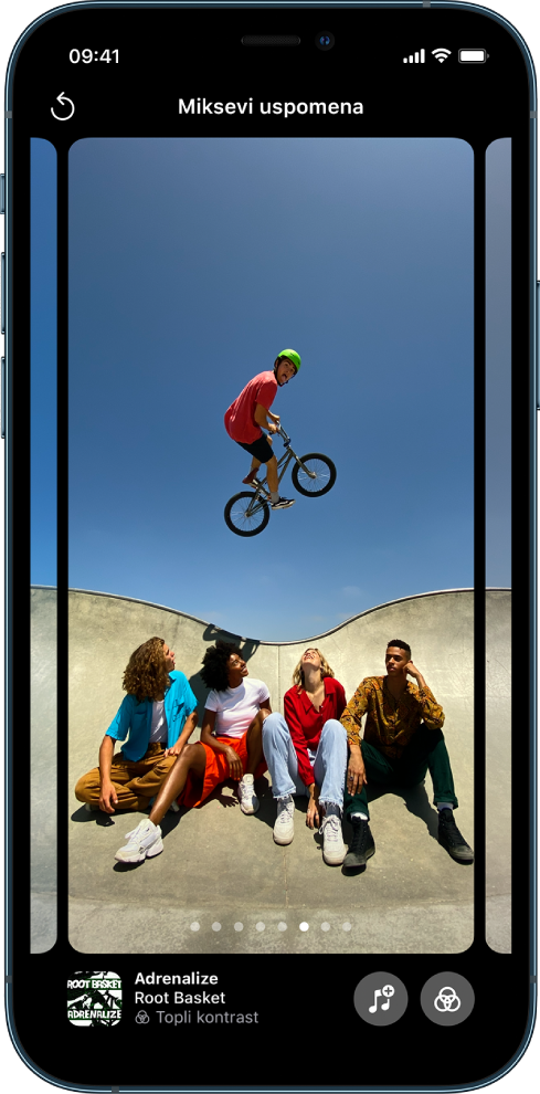 Zaslon mikseva uspomena u aplikaciji Foto.