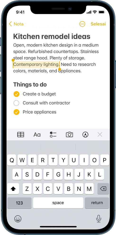 Nota dalam app Nota dengan frasa dalam perenggan dipilih.