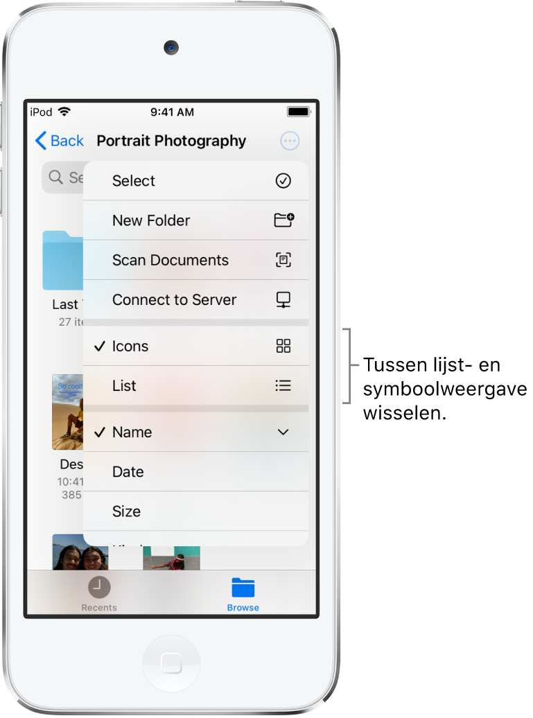 Een iCloud Drive-locatie voor fotografiebestanden. De onderdelen zijn op naam gesorteerd en bestaan uit een map met bouwplannen en zes documenten: 'Desert Stop', 'Karen Blue', 'Lakeside', 'Leafy Shadows', 'Mark Flip' en 'Susan Green'. Rechtsboven zie je een knop om te wisselen tussen de lijst- en symboolweergave.