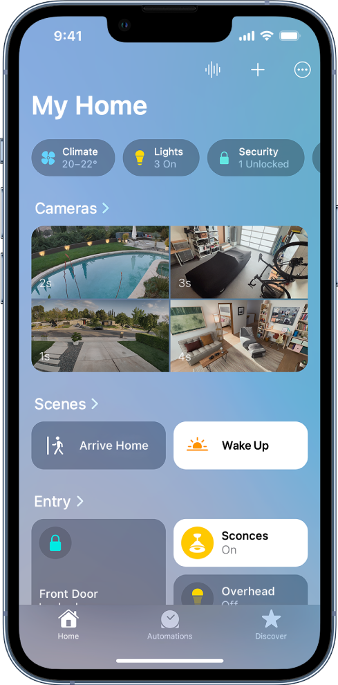 Home-vahekaart, mille ülaosas on jaotis Cateogries. Nelja turvakaamera pildid kuvatakse pealkirja Cameras all. Piltidel on tagaaed, garaaž, esiaed ning elutuba. Ekraani keskel on kaks stseeni, mille all on vastav tuba ja selle lisaseadmed.