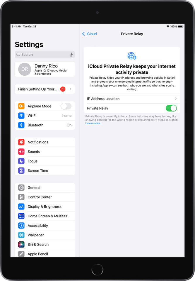 Ekrāns Settings iestatījuma Private Relay ieslēgšanai vai izslēgšanai.