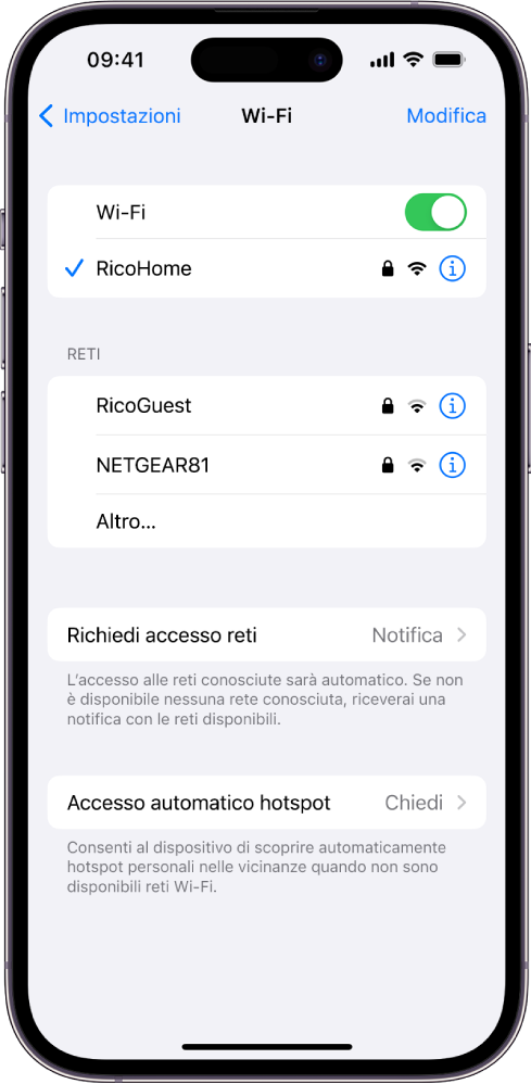 La schermata delle opzioni Wi-Fi in Impostazioni. Il Wi-Fi è attivo ed è selezionata una rete.