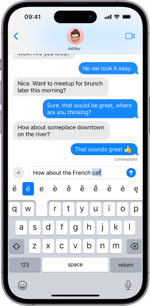 La tastiera su schermo che mostra caratteri accentati alternativi che compaiono quando tieni premuto il tasto E.