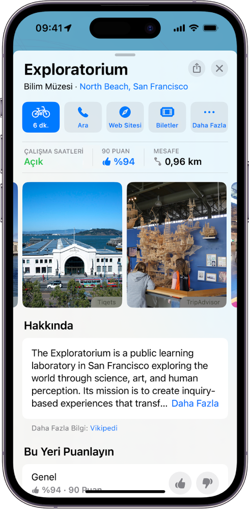 Açık/kapalı durumu, puanı, bir açıklama, fotoğraflar ve onu arama, web sitesine gitme veya bilet alma düğmeleri ile bir müzenin yer kartı.
