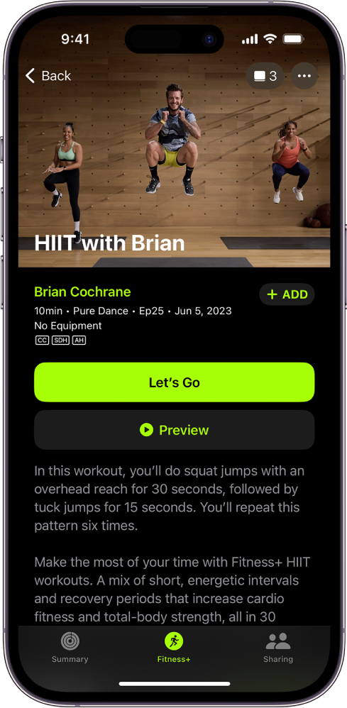 Apple Fitness+ 畫面顯示一項體能訓練。畫面最上方是教練進行體能訓練的影像。體能訓練標題和帶領體能訓練的教練之姓名位於中間。開始和預覽體能訓練的按鈕位於體能訓練詳細資料的上方。