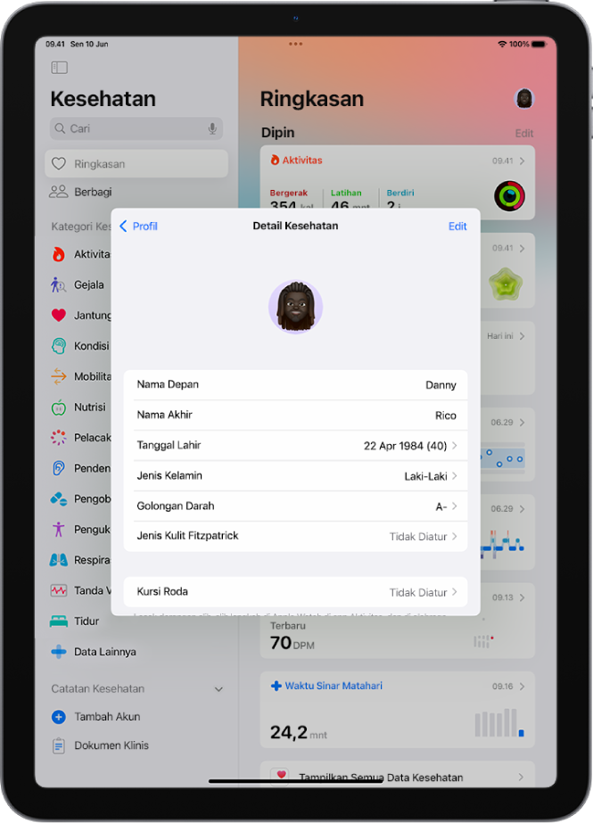 Layar Detail Kesehatan, yang menyertakan bidang nama, tanggal lahir, jenis kelamin, golongan darah, dan informasi lainnya.