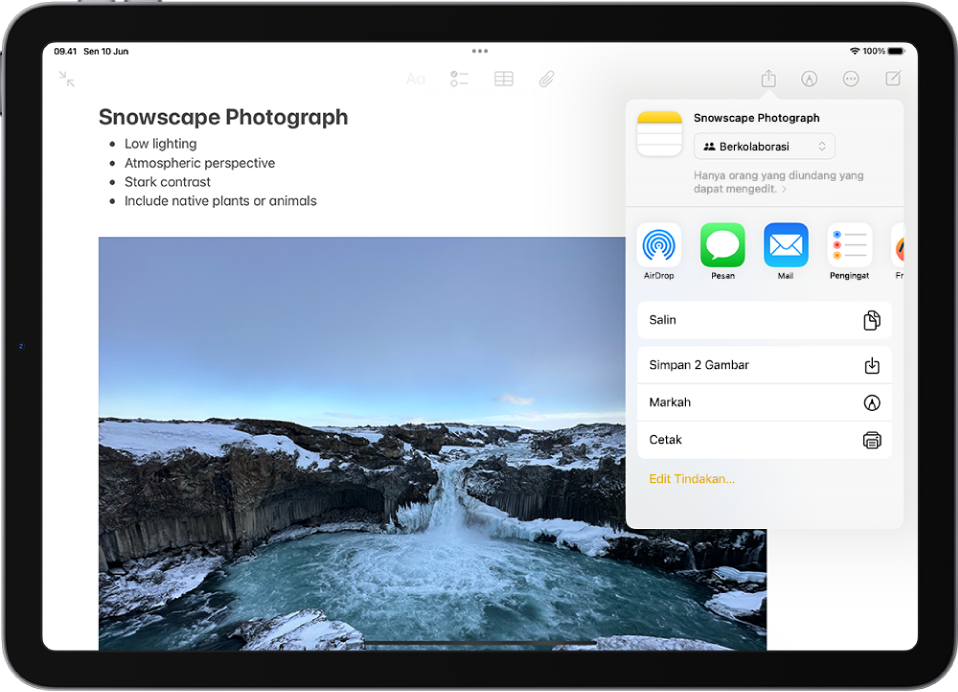 Layar yang menampilkan catatan fotografi. Lapisan atas di sebelah kanan menampilkan pilihan berbagi seperti Pesan dan Mail.